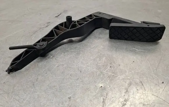 Audi A6 S6 C5 4B Accelerator throttle pedal 8D1721506AB 8D1721506