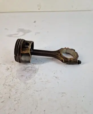 Volkswagen Touran I Piston 