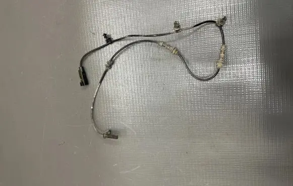Opel Insignia B ABS brake wheel speed sensor 84149054