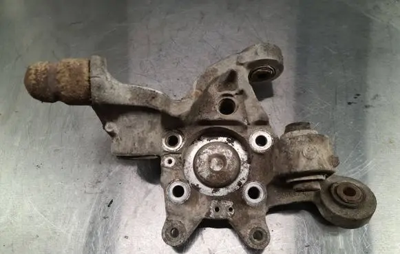 Volvo S60 Rear wheel hub 9200624
