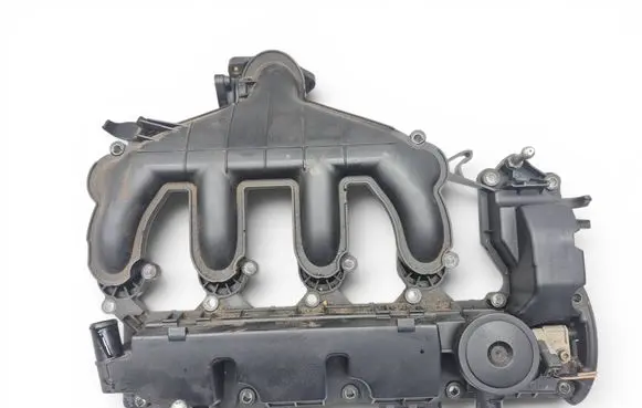 Volvo V50 Intake manifold 9645977980