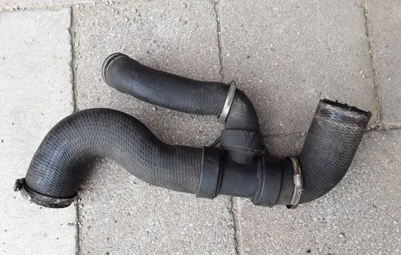 Citroen C5 Engine coolant pipe/hose
