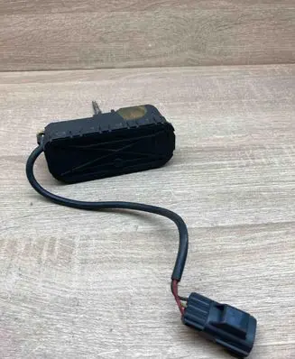 Volvo S80 Headlight wiper motor 0390206217