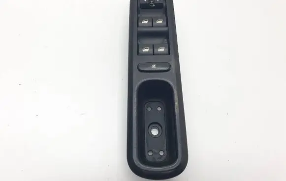 Peugeot 407 Quarter vent window switch 96468704XT