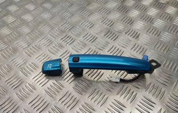 Suzuki Vitara (LY) Front door exterior handle