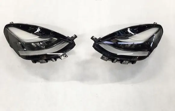 Tesla Model 3 Headlight/headlamp 151495300D
