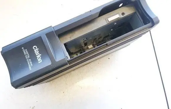 Peugeot 407 CD/DVD changer 9647427980 e13021689