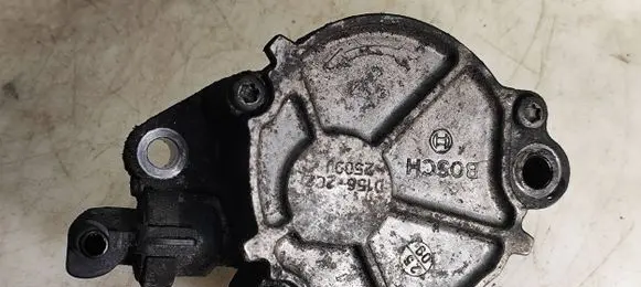 Volvo V50 Vacuum pump D1562C2 2509U
