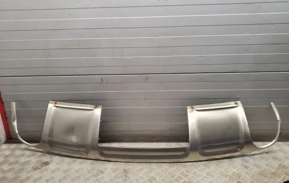 Audi Q7 4L Rear bumper trim bar molding 4L0807835