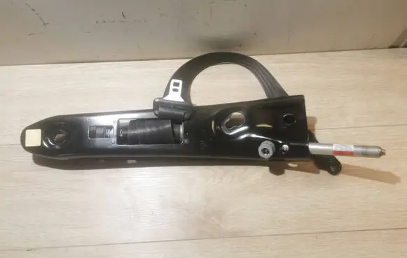 Volvo XC90 Front seatbelt