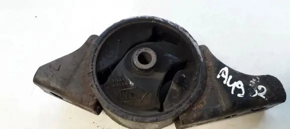 Nissan Almera Tino Engine mount bracket 113214U110
