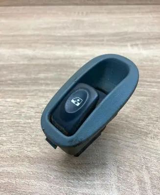 Renault Scenic I Electric window control switch 7700836267