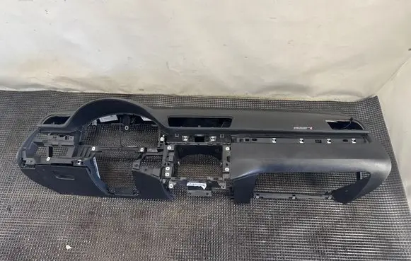 Volkswagen PASSAT B7 Dashboard 3C1857003Q
