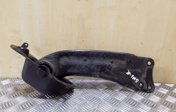 Volkswagen PASSAT B7 Rear upper control arm/wishbone 3C0505226B 3C0505130B
