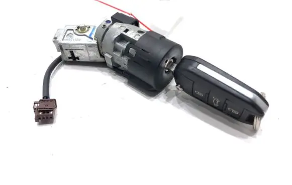 Peugeot 508 Ignition lock 9663123380