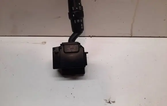 Mazda 3 I Indicator stalk 17D682