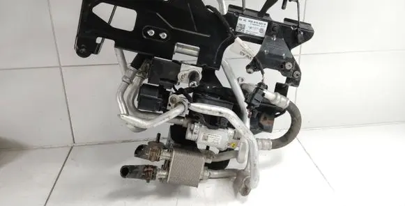 Volkswagen e-Golf Air conditioning (A/C) system set 5QE816037B 4M0816682D