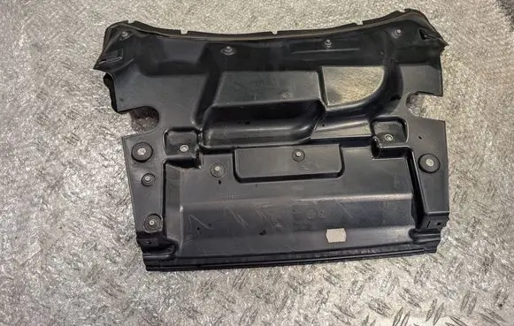 Porsche Cayenne (92A) Heat shield in engine bay 7P5819523B