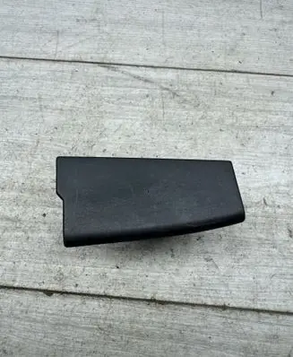 Volkswagen Golf V Rear door ashtray 5M0857309