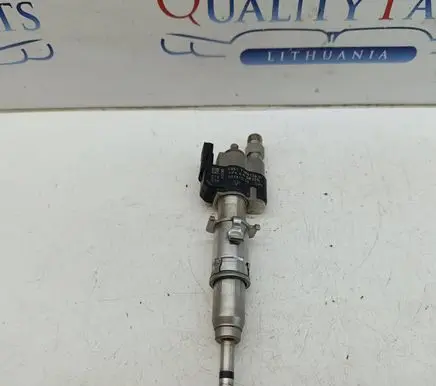 BMW 3 E92 E93 Fuel injector 7565138