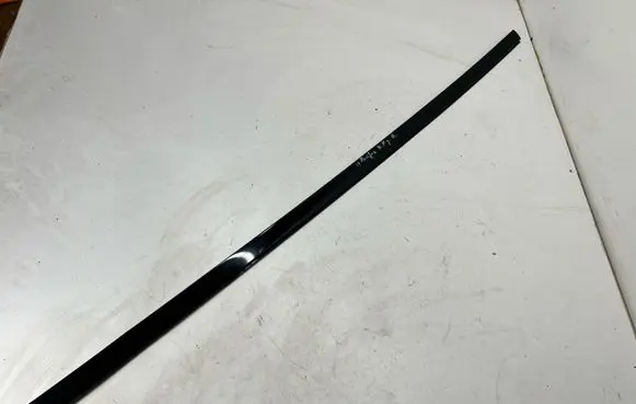 Chrysler Pacifica Sliding door trim (molding) 68188803AE 68497893AA