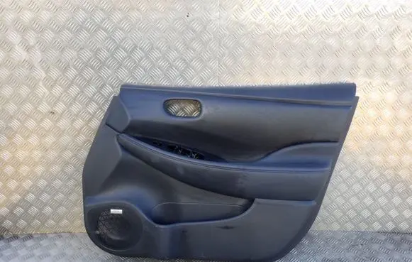 Nissan Leaf I (ZE0) Front door card panel trim 809223NL0A