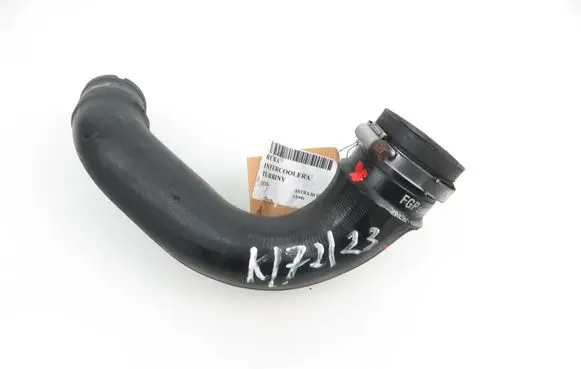 Opel Astra H Intercooler hose/pipe 55559947