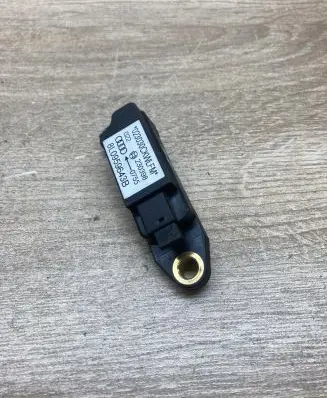 Audi A3 S3 8L Airbag deployment crash/impact sensor 8L0959643B
