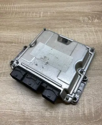 Peugeot 308 Engine control unit/module ECU 9647472780 0281011081