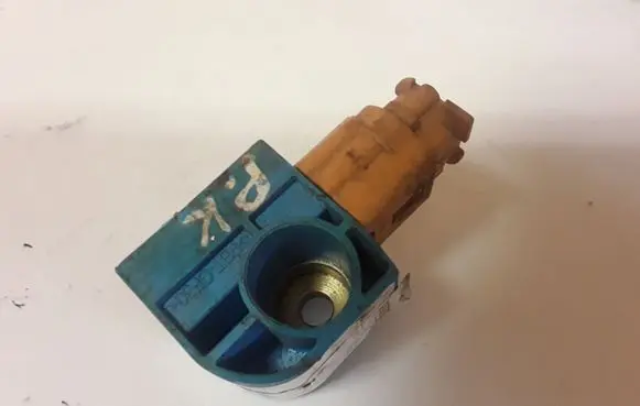 KIA Sorento Airbag deployment crash/impact sensor 959203E100 5WK43228