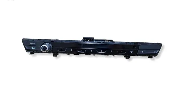 BMW 5 G30 G31 G38 Head unit multimedia control 0121648124