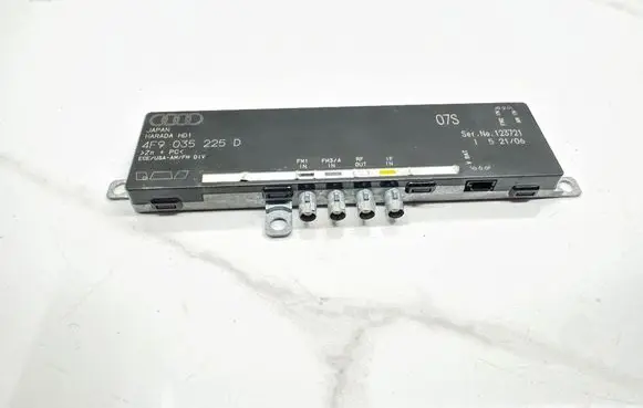 Audi A6 Allroad C6 Aerial antenna amplifier 4F9035225D