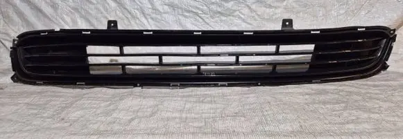 KIA Optima Front bumper lower grill