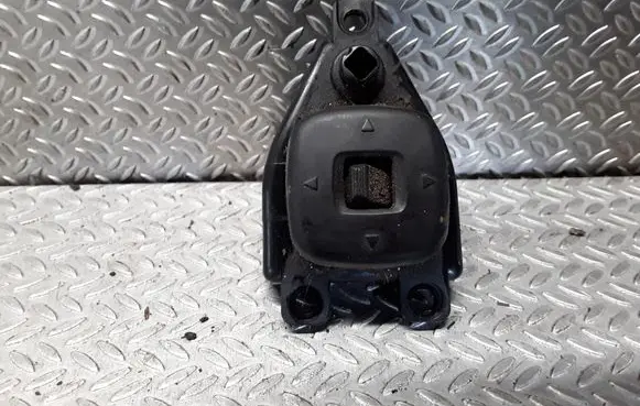 Mazda 626 Wing mirror switch