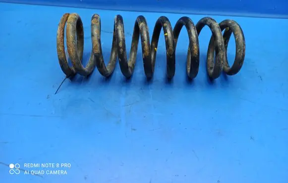 Jaguar XJ X308 Rear coil spring