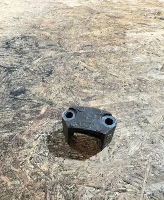 Mercedes-Benz C W203 Sway bar bush bracket, front A2033232740