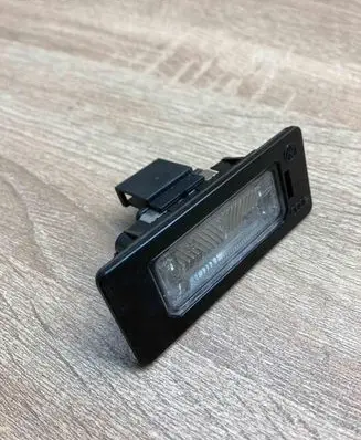 Audi A4 S4 B8 8K Number plate light 8T0943021