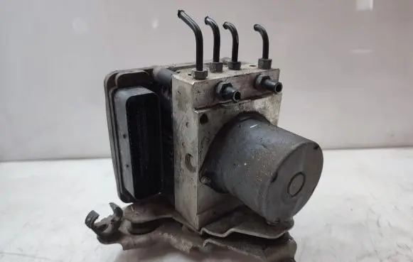 Audi A6 S6 C7 4G ABS Pump 4G0907379F