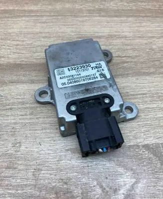 Opel Signum ESP acceleration yaw rate sensor 13223930 15113701 WithPlug