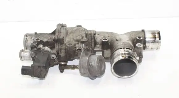 Jaguar XF X250 EGR valve 1043806S01