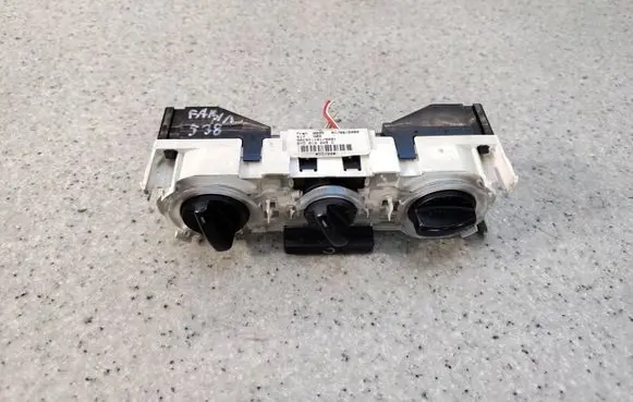 Skoda Fabia Mk1 (6Y) Climate control unit 6Y0819045C35 6Y0819045C