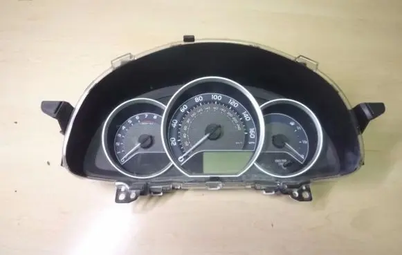 Toyota Auris E180 Speedometer (instrument cluster) 83800F2700 B198