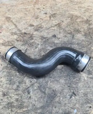 Mercedes-Benz E W211 Intercooler hose/pipe A2115282882