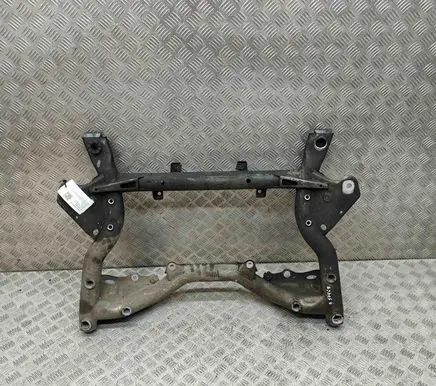 Mercedes-Benz C W204 Front subframe A2046281057
