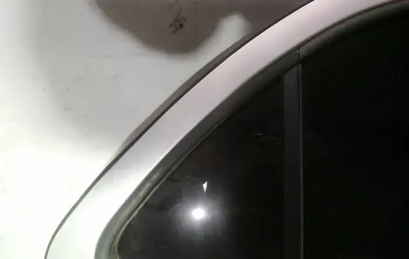 KIA Sorento Rear vent window glass as2
