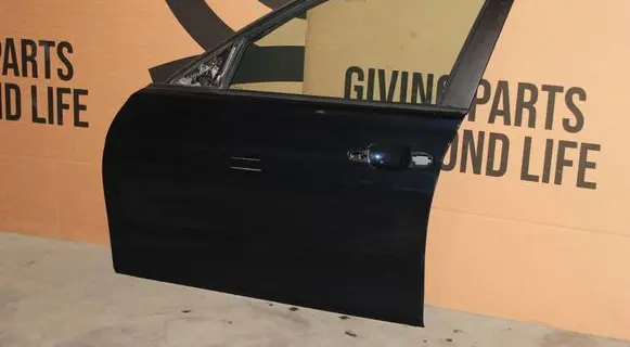 BMW 3 F30 F35 F31 Front door 7298565