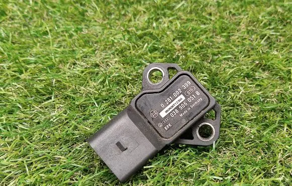 Skoda Superb B5 (3U) Air pressure sensor 038906051B 0281002399