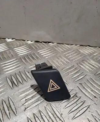 Toyota Yaris Hazard light switch 843320D020