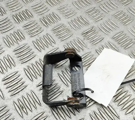 Smart ForTwo III C453 Tailgate/trunk/boot hinge A4536461500 934723221R