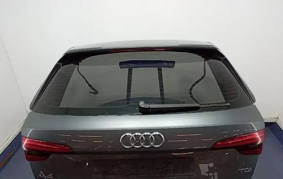 Audi A4 S4 B9 Tailgate/trunk/boot lid